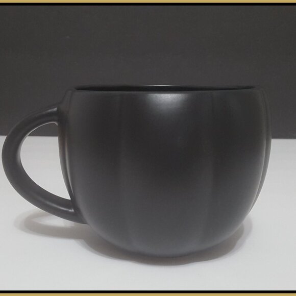 NEW RARE Pottery Barn Black Halloween Jack O Lantern Mug 16 oz Stoneware - Picture 2 of 4